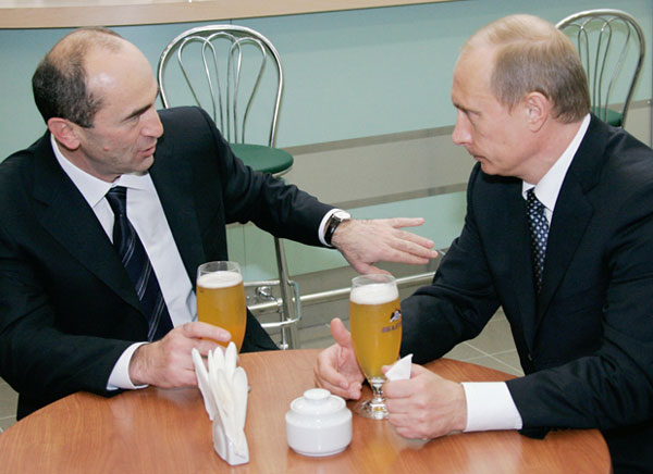 images%2Fslides%2F6_putin_drinking