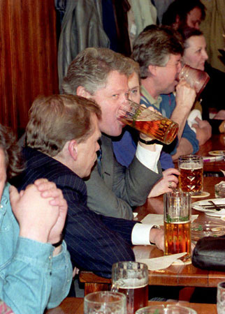 images%2Fslides%2F7_clinton_drinking