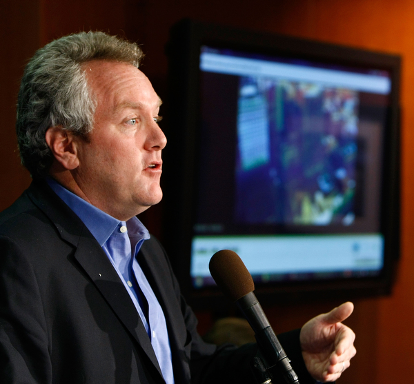 images%2Fslides%2Fbreitbart_06_4