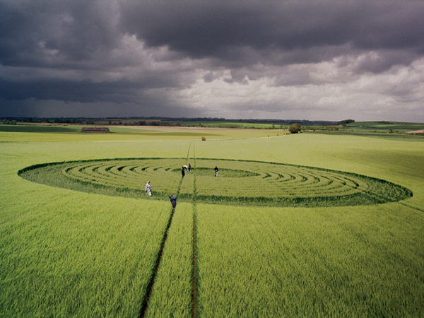 images%2Fslides%2F7_beckhampton-wiltshire-29-05-95-barley-p-35mm-neg-sca