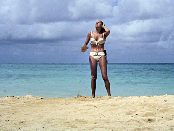 images%2Fslides%2F12-Ursula-Andress-Dr.-No_3