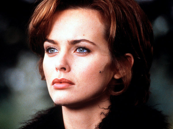 images%2Fslides%2F10-Isabella-Scorupco-Goldeneye_3