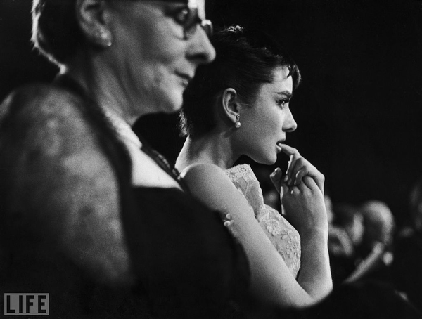 images%2Fslides%2Foscar_01