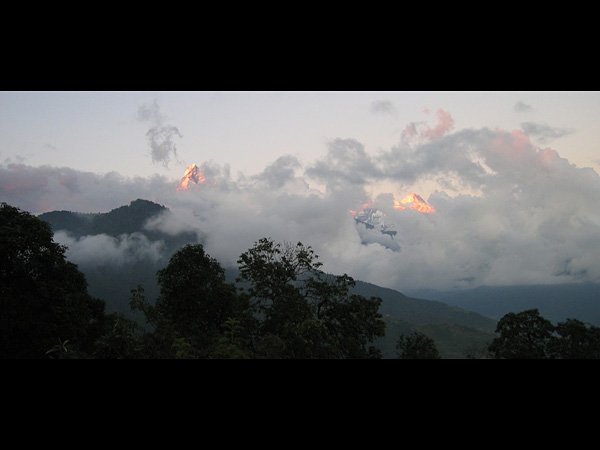 images%2Fslides%2F9_Nepal