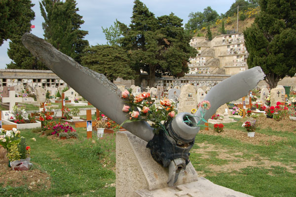 images%2Fslides%2F11_propeller