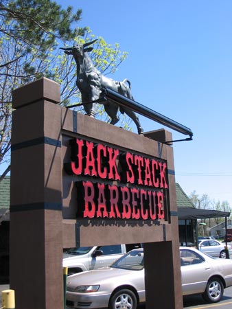 images%2Fslides%2F013_JackStacksign