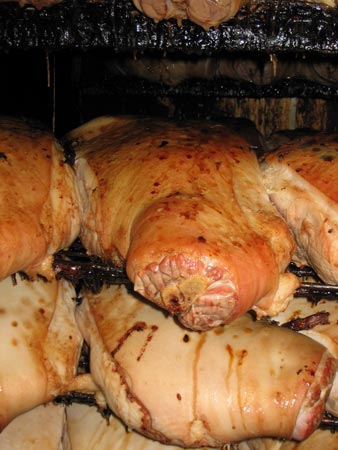 images%2Fslides%2F017_PorkShouldersatCorkys