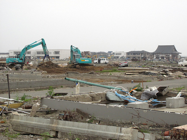 images%2Fslides%2F08-earthmovers