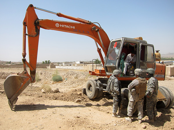 images%2Fslides%2F18_Backhoe